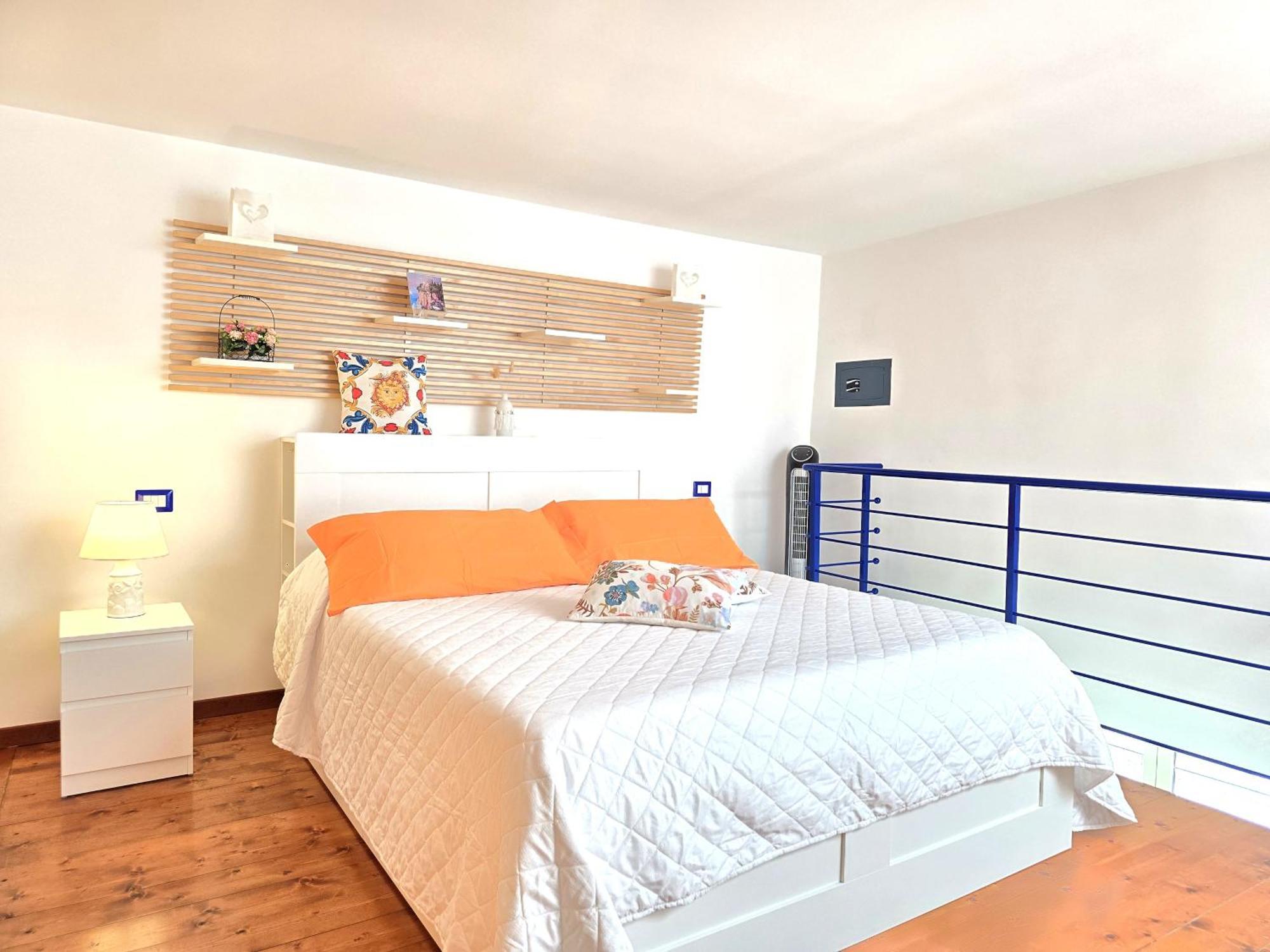 Starview Apartment - Comfy Apt By The Center Віко-Екуенсе Екстер'єр фото