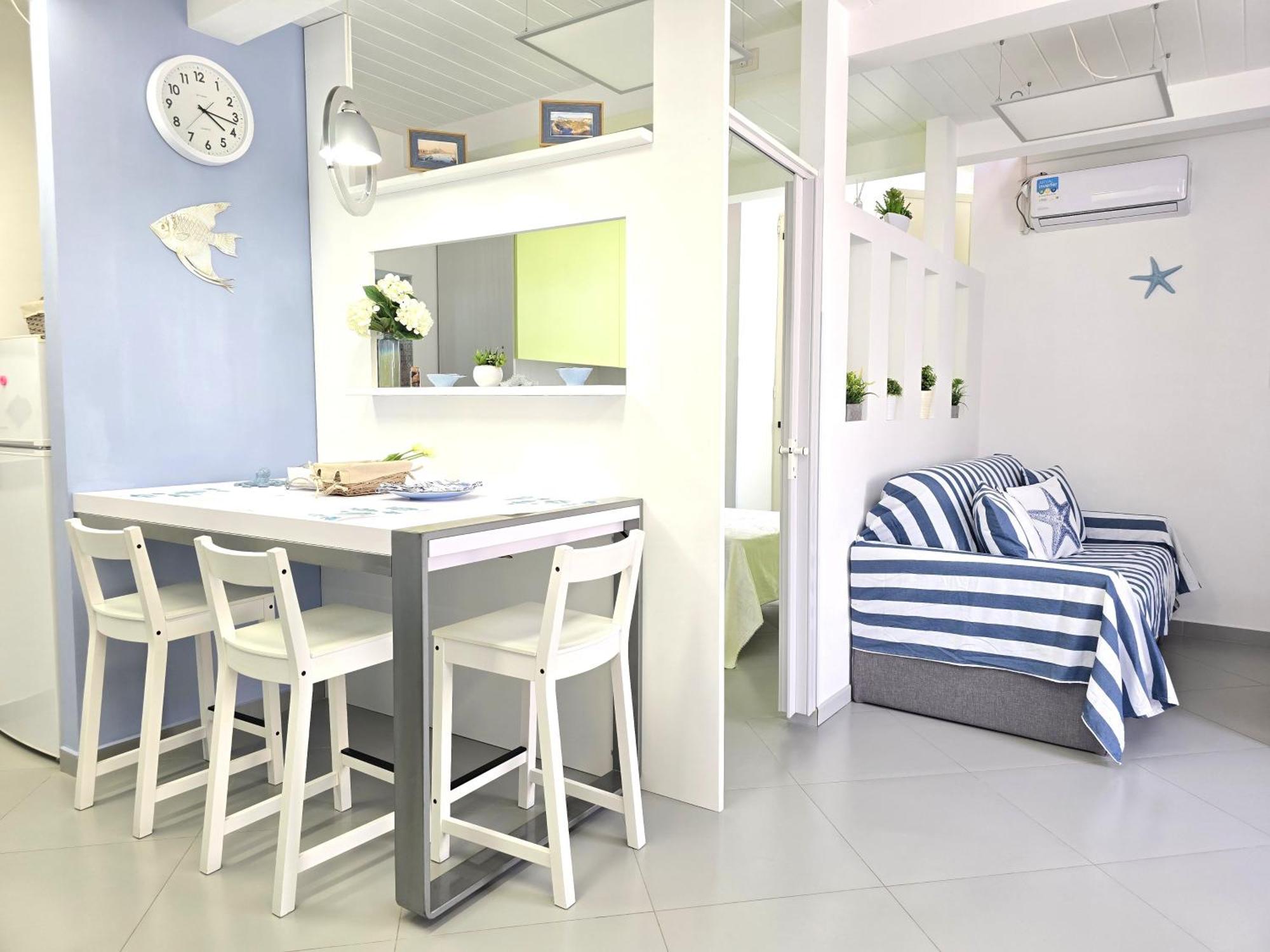Starview Apartment - Comfy Apt By The Center Віко-Екуенсе Екстер'єр фото