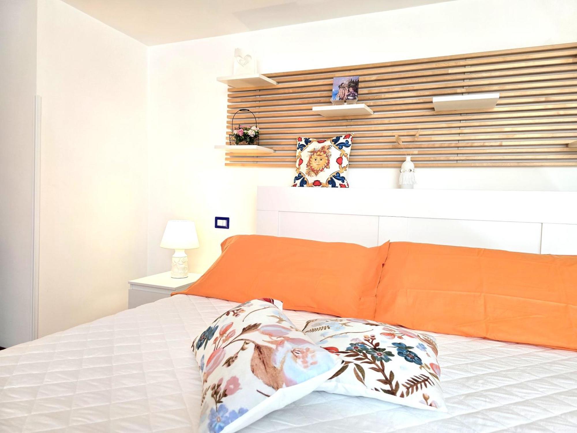 Starview Apartment - Comfy Apt By The Center Віко-Екуенсе Екстер'єр фото